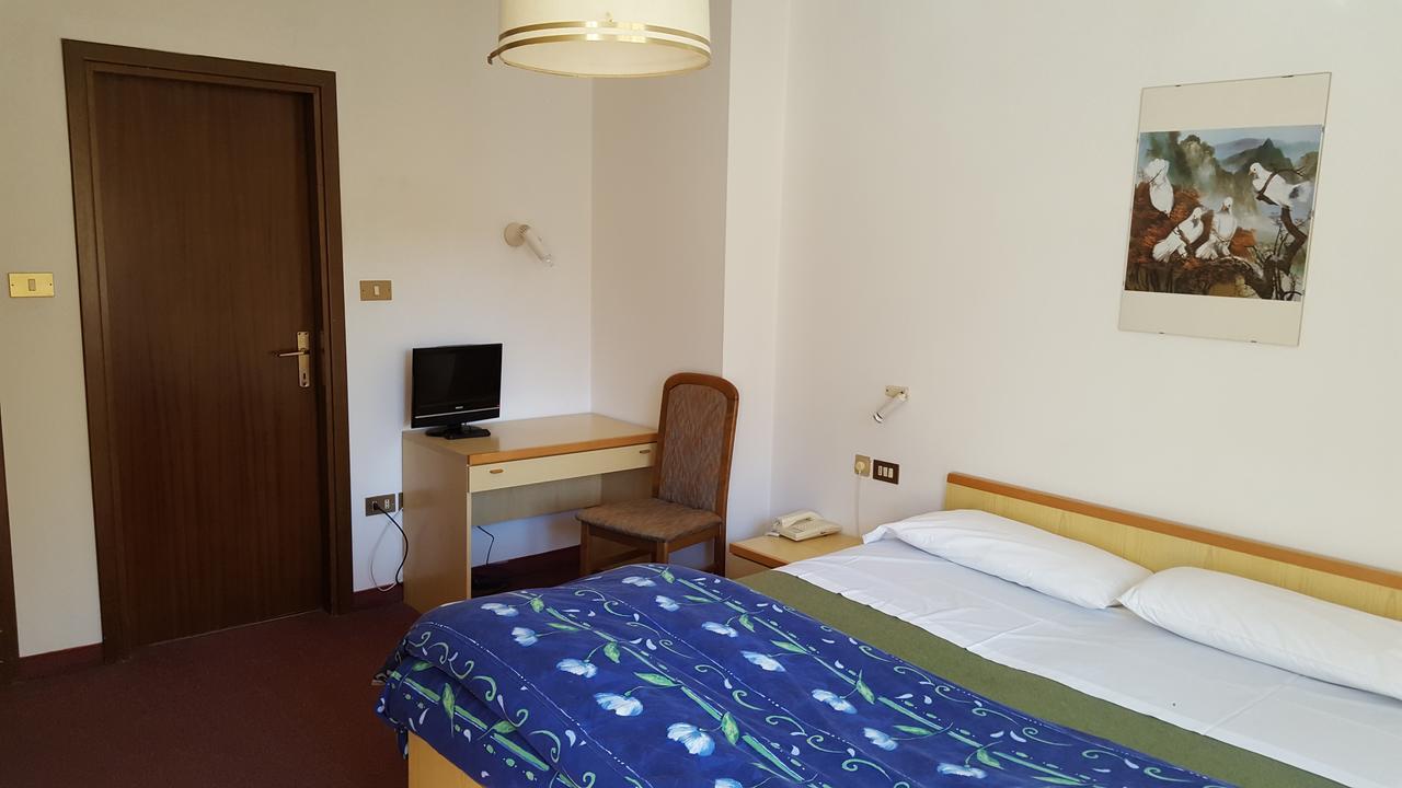 Hotel Piccolo San Lugano Esterno foto